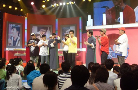 2.李飞在《越策越开心》2_副本.jpg 2.李飞在《越策越开心》2_副本.jpg