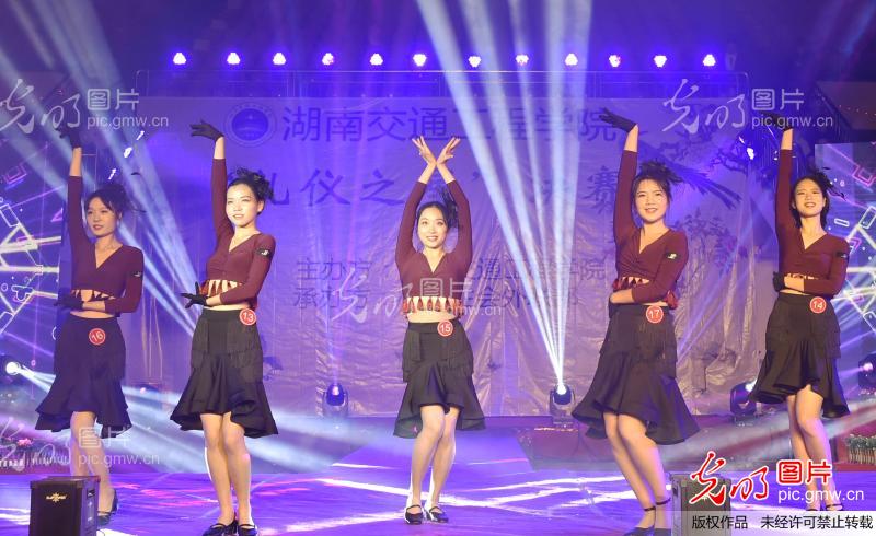 20191220115451_9504.jpg 20191220115451_9504.jpg