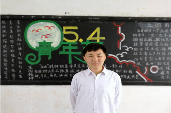 邓鸿广.png 邓鸿广.png