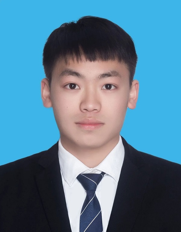 骆东福.jpg 骆东福.jpg