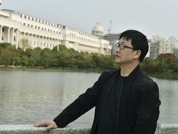 经管王志坚.jpg 经管王志坚.jpg