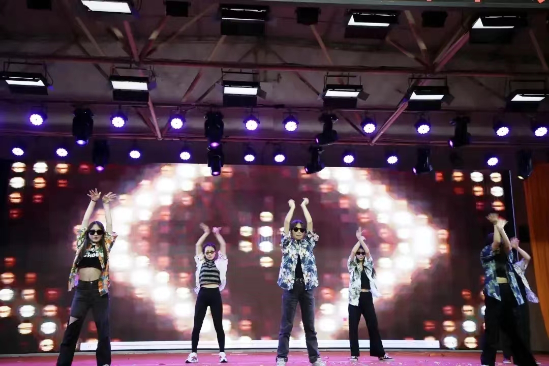 dbfb30160d2d9c82bbd7347bd393ec6.jpg dbfb30160d2d9c82bbd7347bd393ec6.jpg