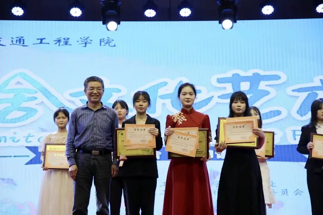 74b5b35a00173904a8b88dcaab98326.jpg 74b5b35a00173904a8b88dcaab98326.jpg