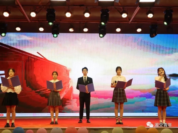 d8f30342ec4449a692d35ca51c63824.jpg d8f30342ec4449a692d35ca51c63824.jpg