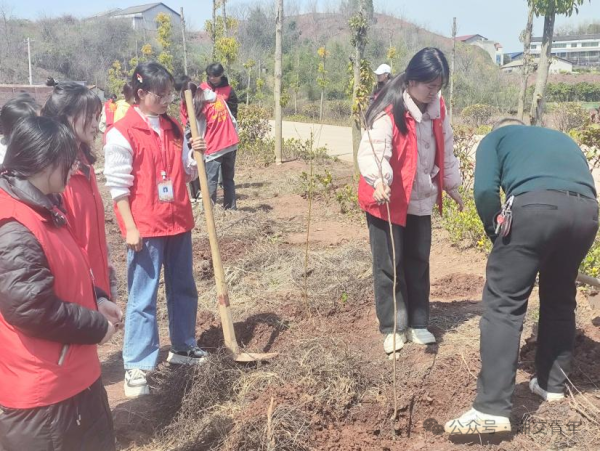 32f48b1da5126f47af3d25e17ee0238.png 32f48b1da5126f47af3d25e17ee0238.png