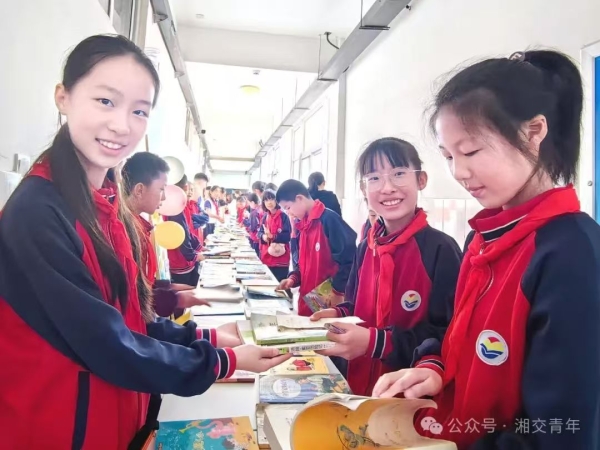 e453ff905eb9438fec33b678cf23600.jpg e453ff905eb9438fec33b678cf23600.jpg