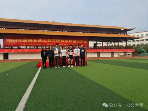 82e344b62b7da89d604abb87526e8c4.jpg 82e344b62b7da89d604abb87526e8c4.jpg