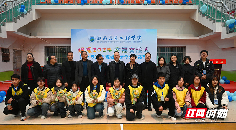 DSC_7451.JPG DSC_7451.JPG