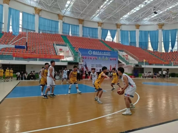 1737347400395.jpg 1737347400395.jpg