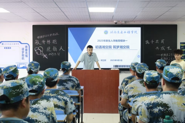 542cf762edfa23131d0a2a6e466c9a7b.jpg 542cf762edfa23131d0a2a6e466c9a7b.jpg